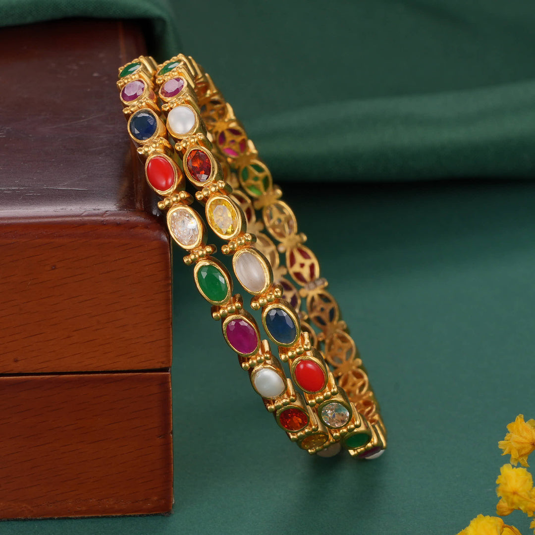 Ridhavni Stone Pair Bangle