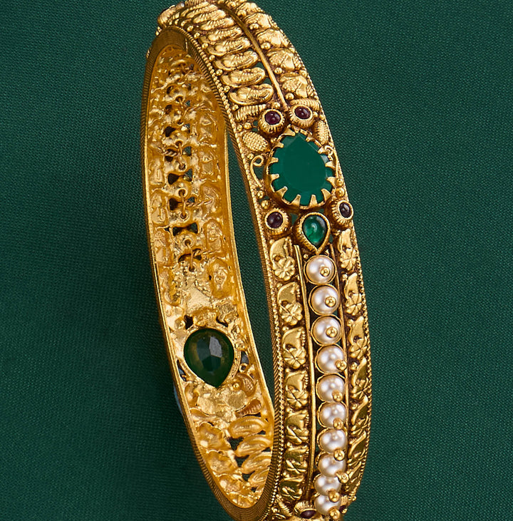 Thaarikaa Nagas Pair Bangles