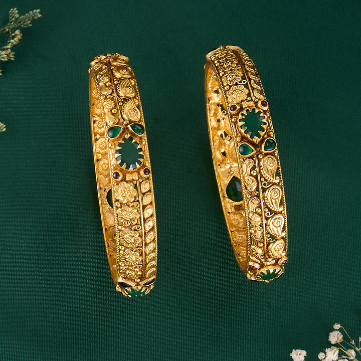 Shervin Nagas Pair Bangles