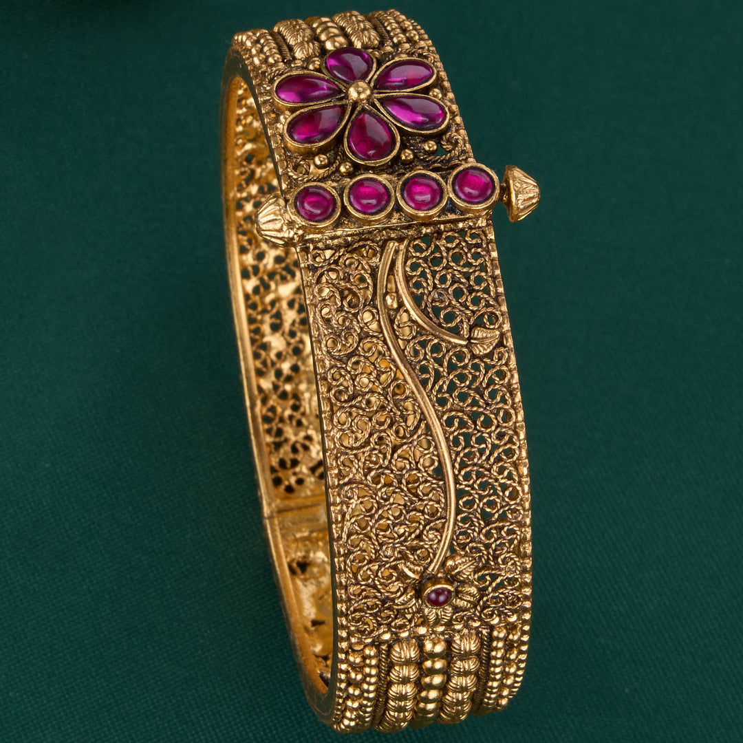 Amisha Nagas Pair Bangles