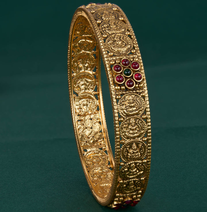 Nithivika Nagas Pair Bangles