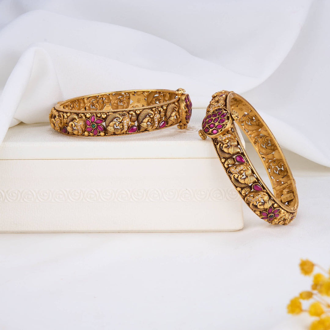 Viveka Nagas Pair Bangles