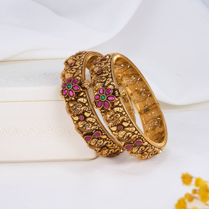Nithika Nagas Pair Bangles