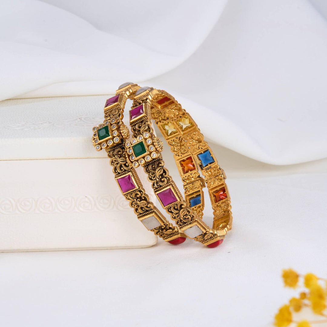 Deepthikaa Nagas Pair Bangles