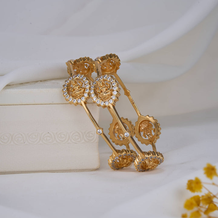 Divine Glow Pair Bangles