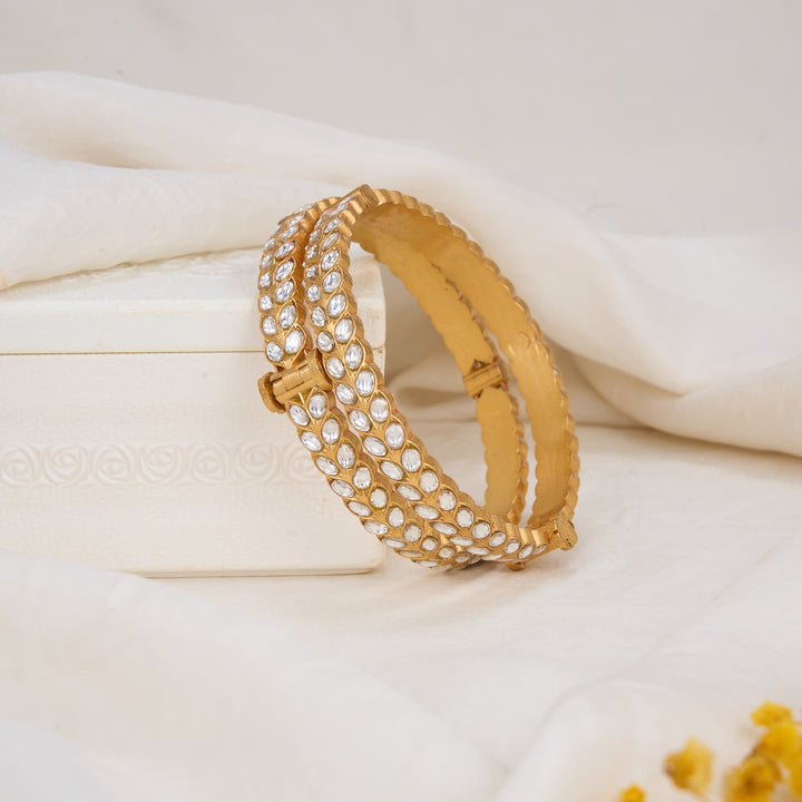 Bhavinkha Kundan Pair Bangle