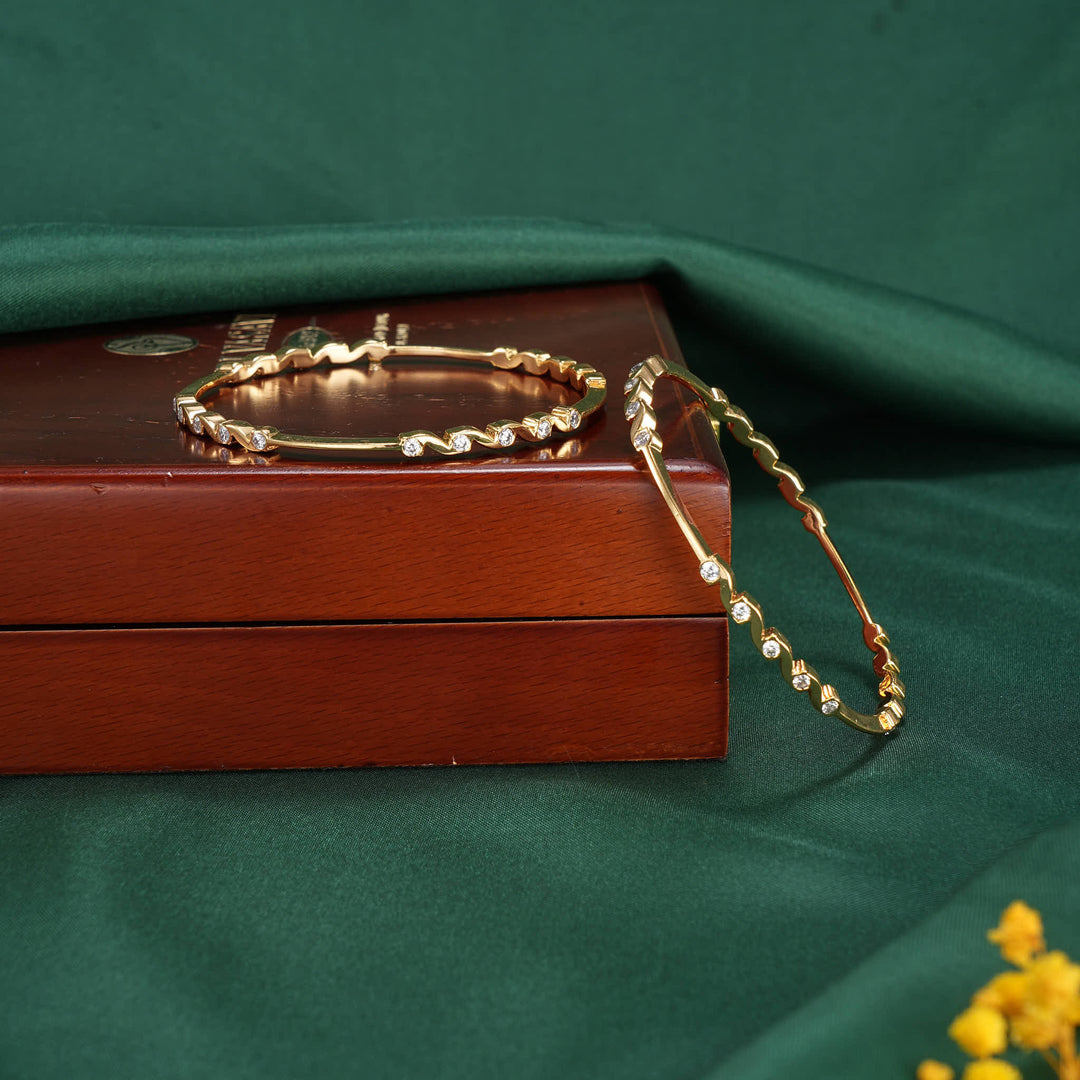 Sparkling Diamond Design Pair Bangles