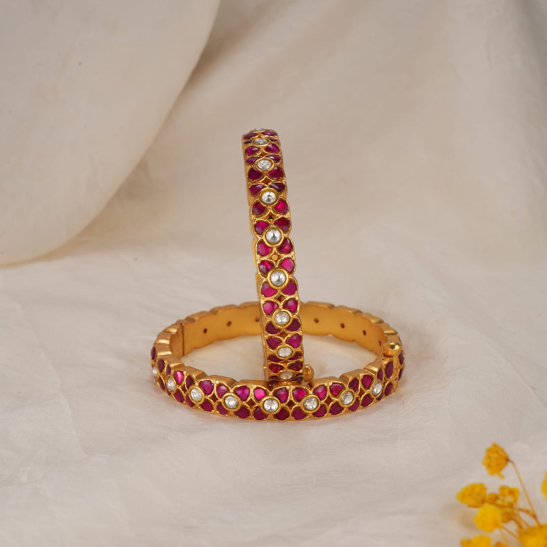Dazzle Kundan Pair Bangle