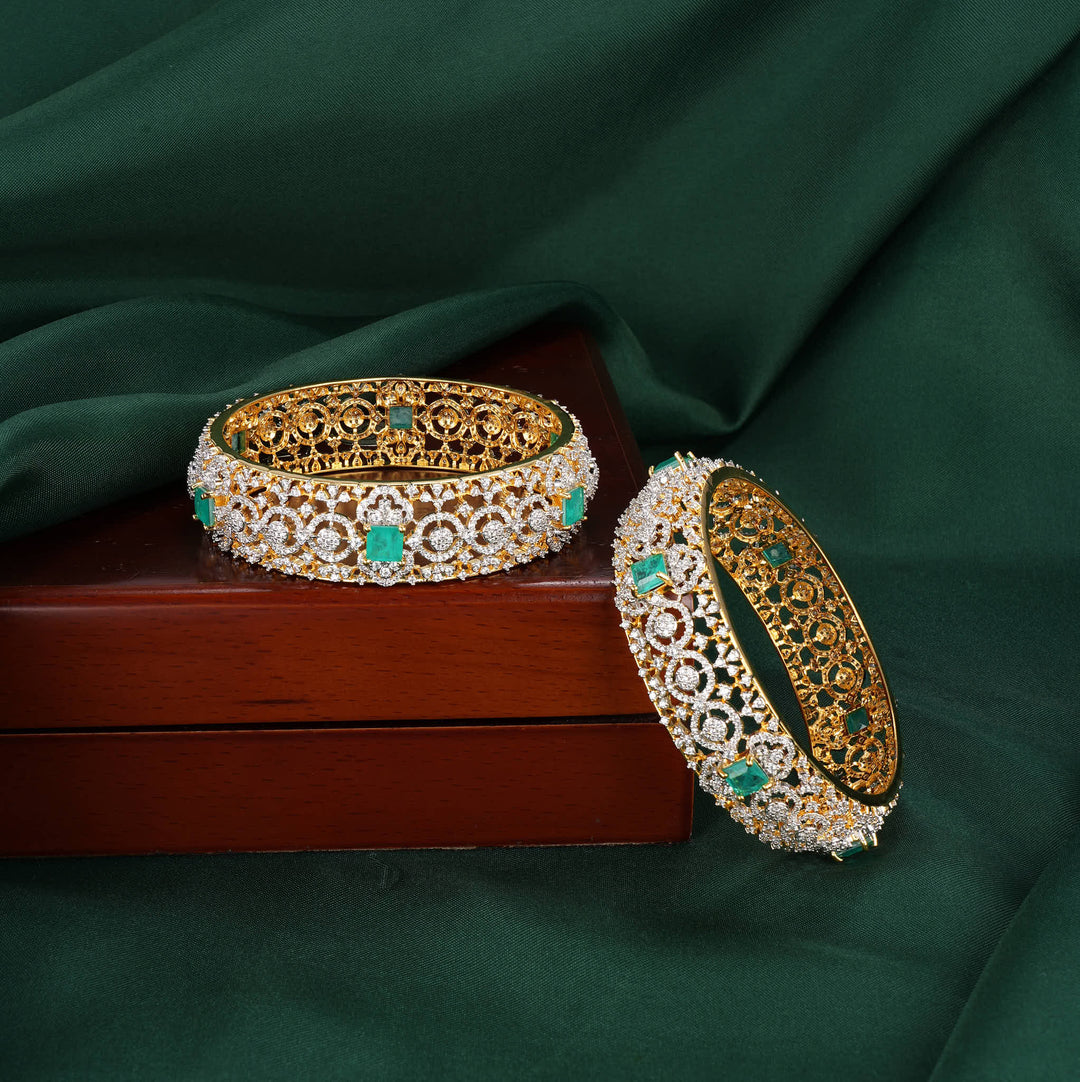 Dhithikaa Avikam Pair Bangles