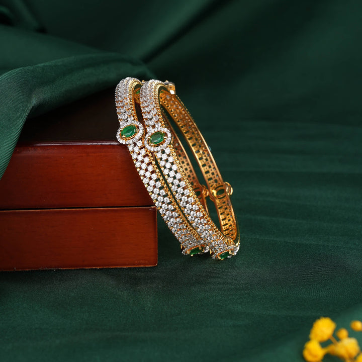 Praniksha Avikam Pair Bangles