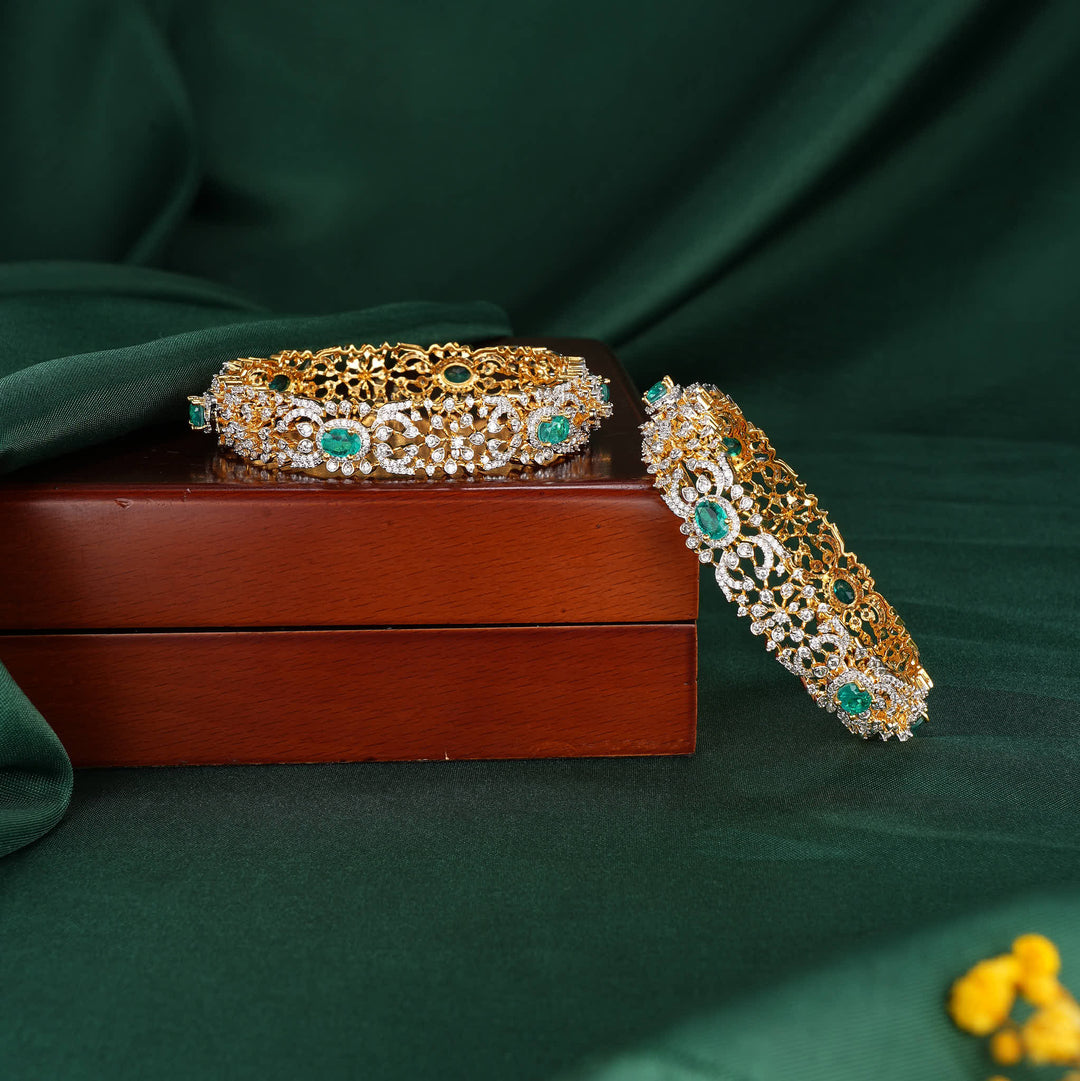 Mesmerizing Avikam Pair Bangles