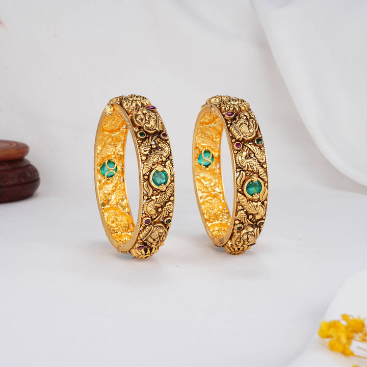 Vamikaa Nagas Pair Bangles