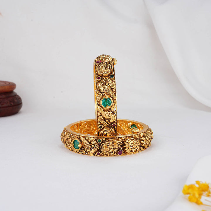Vamikaa Nagas Pair Bangles