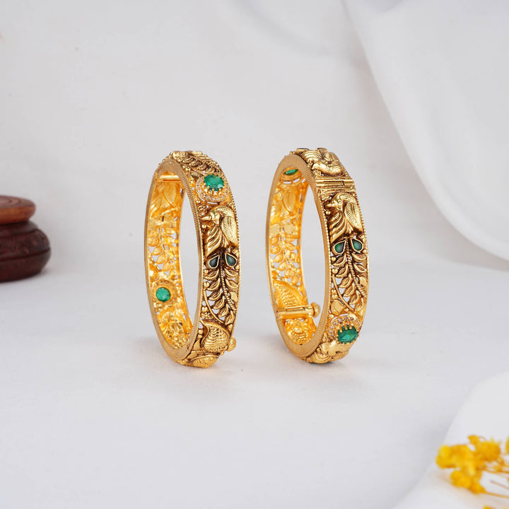 Vibrant Nagas Pair Bangles