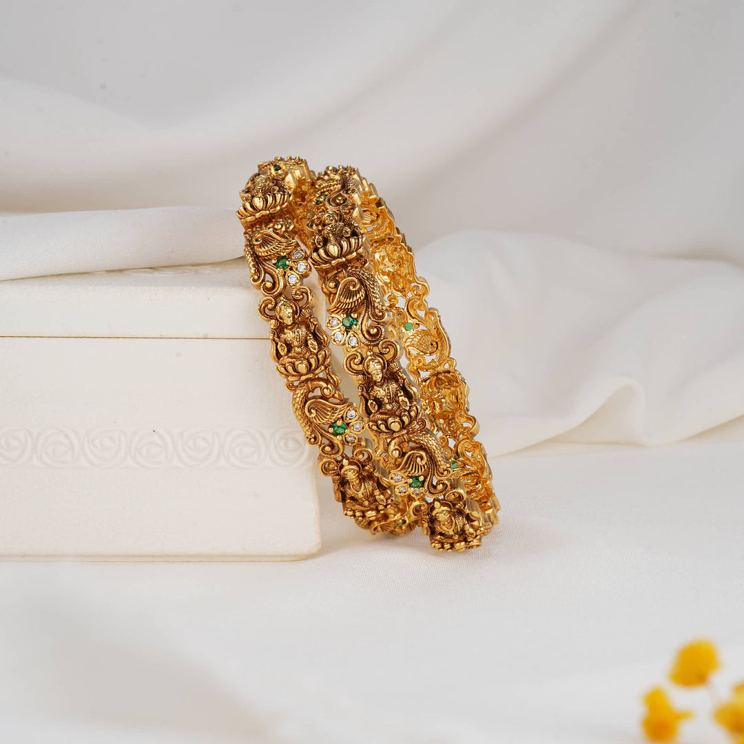 Trending Nagas Pair Bangles