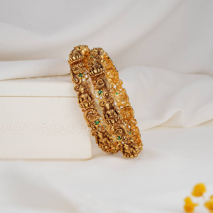 Trending Nagas Pair Bangles