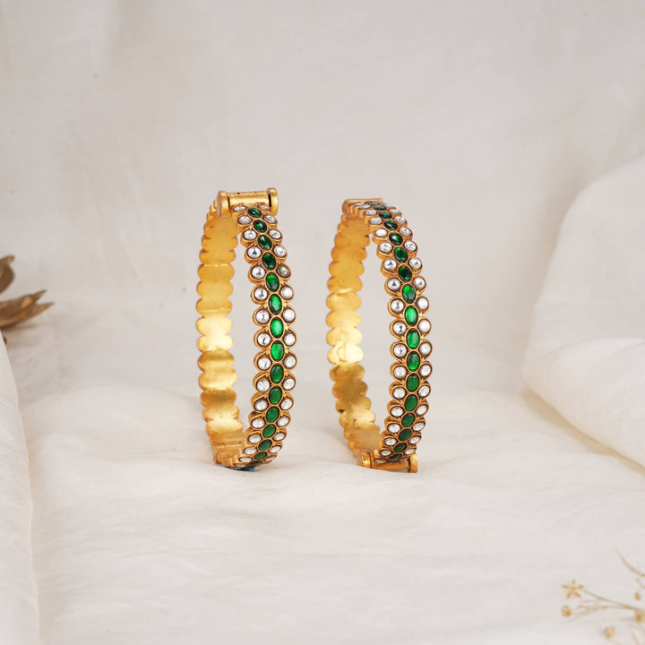 Fahitha Kundan Pair Bangles