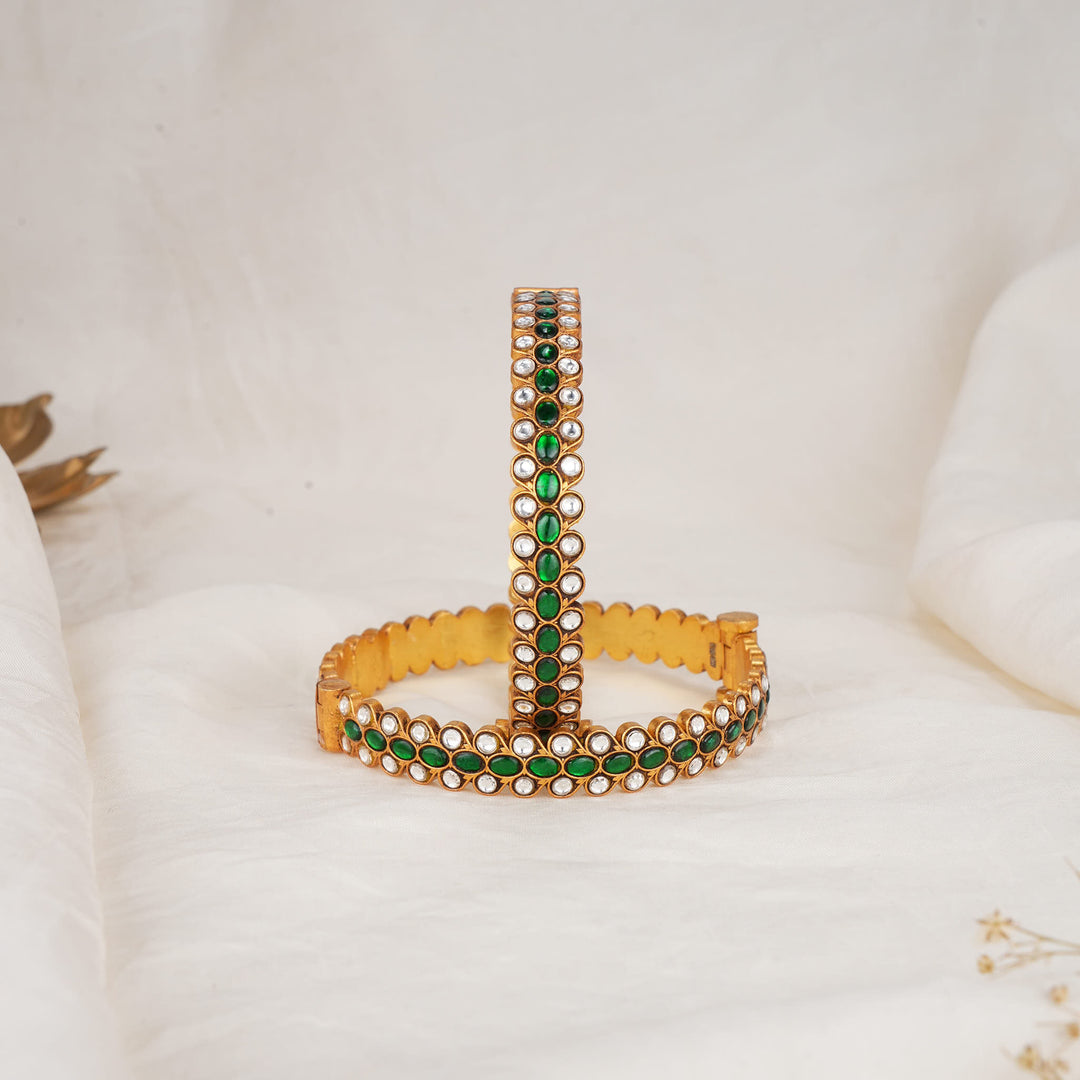 Fahitha Kundan Pair Bangles