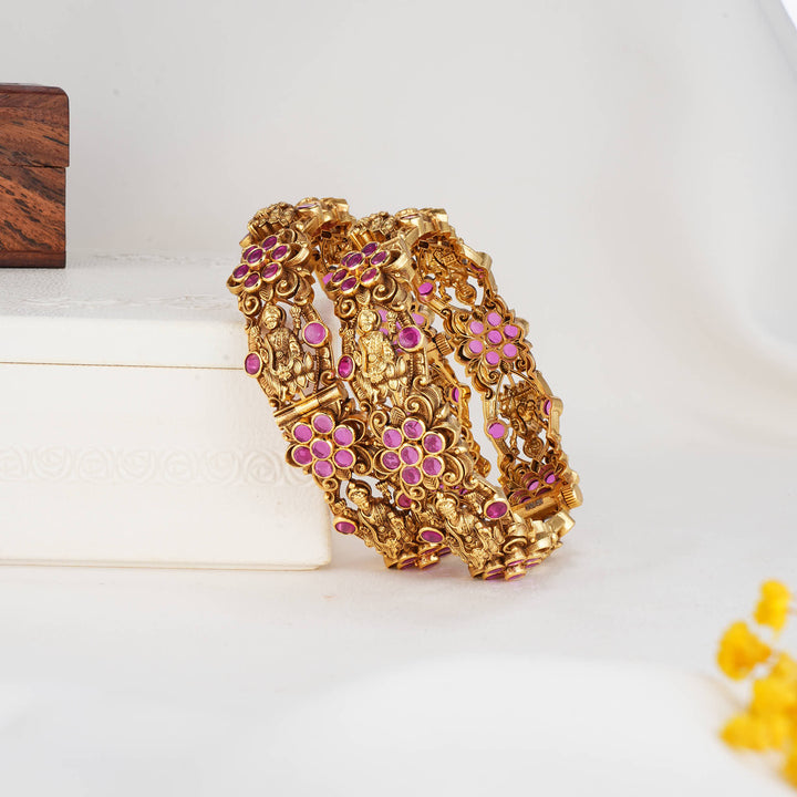 Amazing 3D Spl Pair Bangles