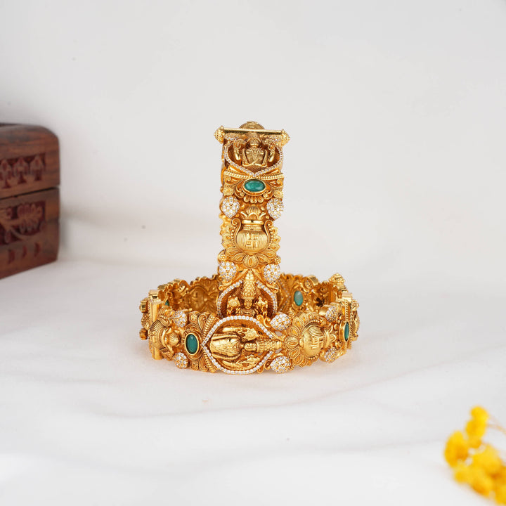 Grand 3D Spl Pair Bangle