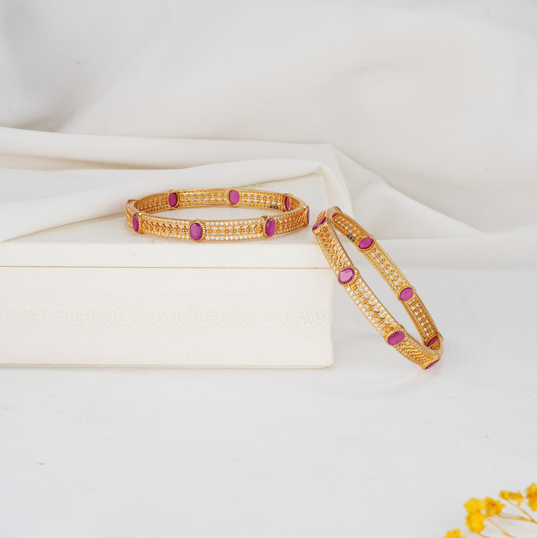 Aarthi Stone Pair Bangles