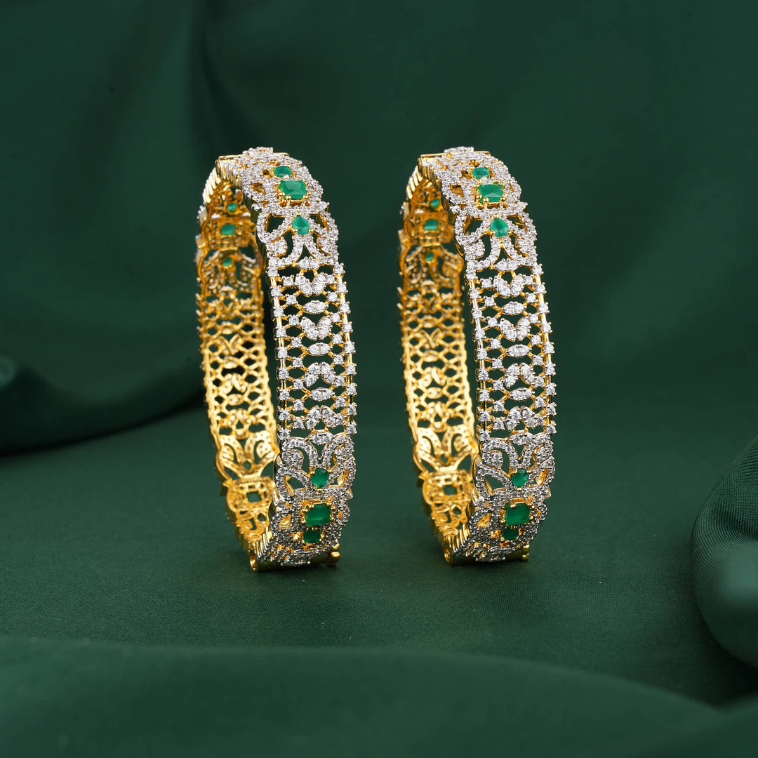 Nivetha Avikam Pair Bangles
