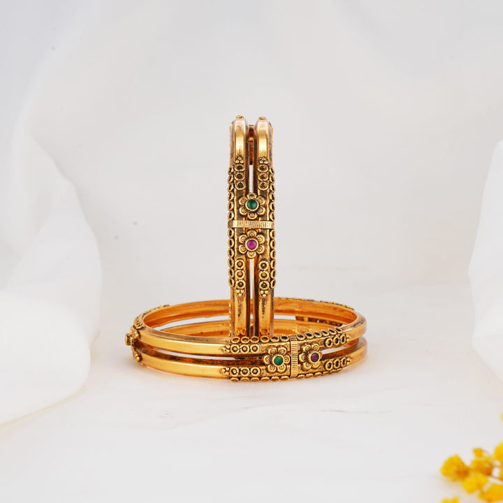 Vidthya Nagas Pair Bangles