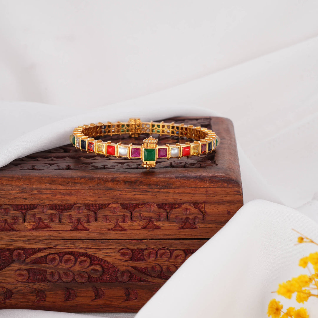 Radiant Stone Single Bangle