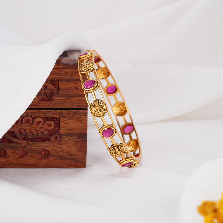 Fabulous Stone Single Bangle