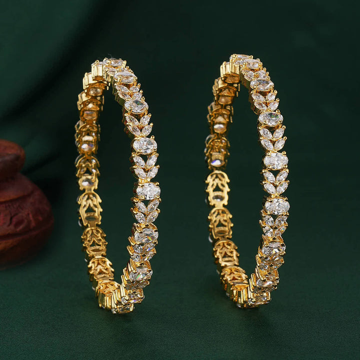 Admiring Diamond Design Pair Bangles