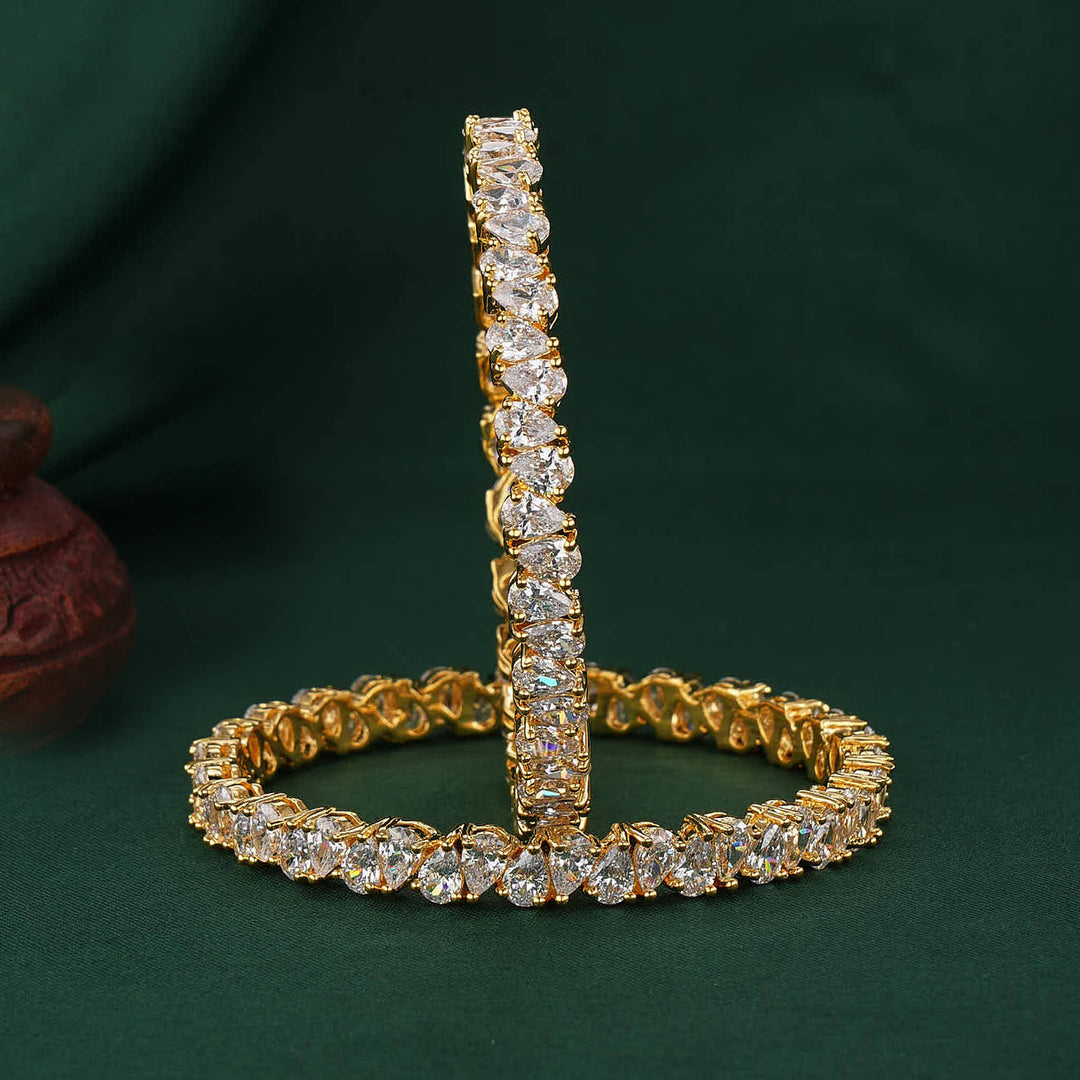 Elegantly Shines Avikam Pair Bangles