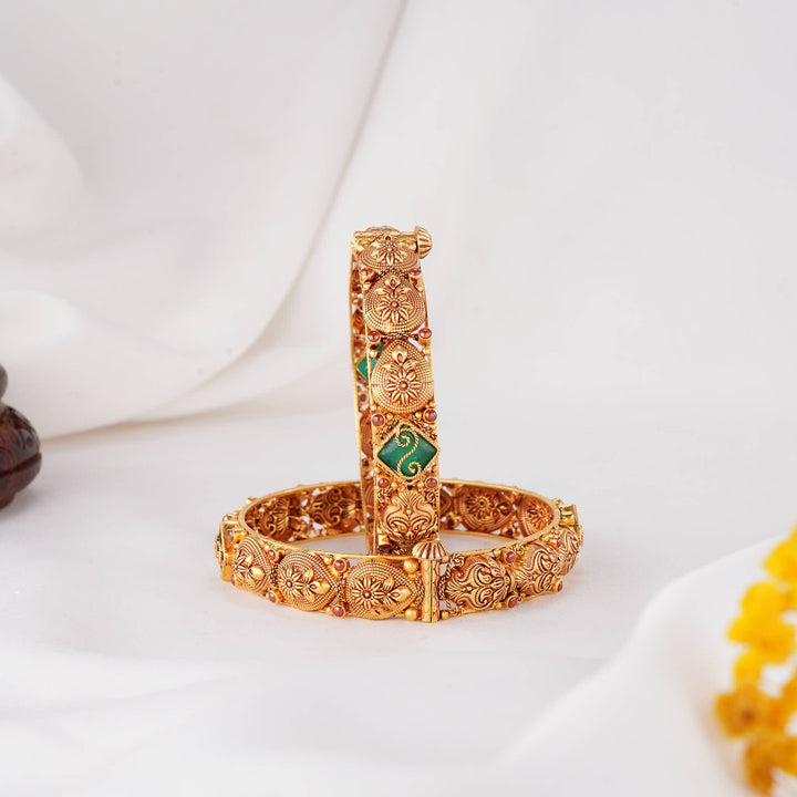 Effortlessly Wearable Nagas Pair Bangles