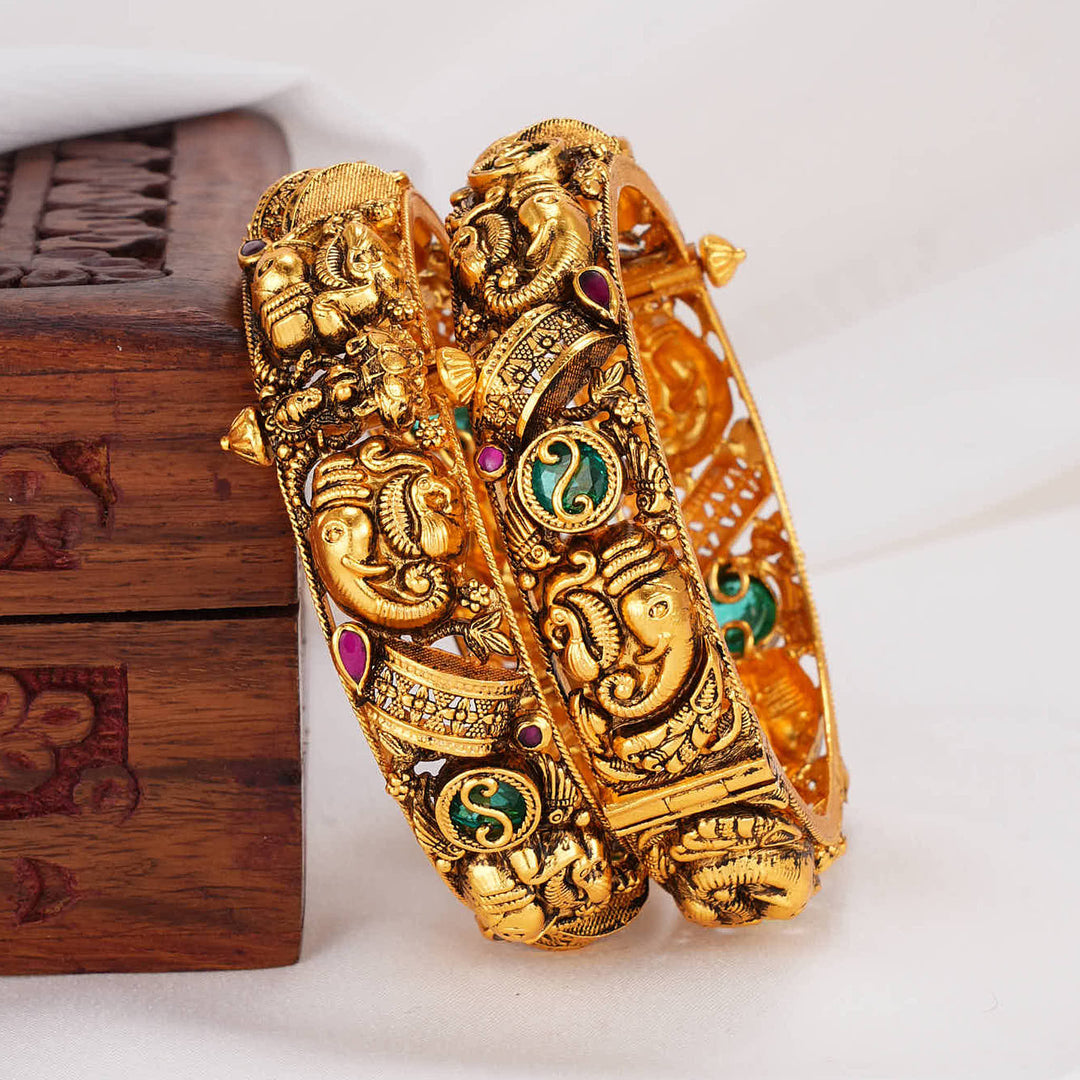 Traditional Wear Nagas Pair Bangles