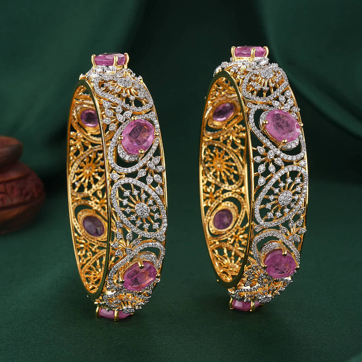 Pretty Wear Diamond Design Pair Bangles