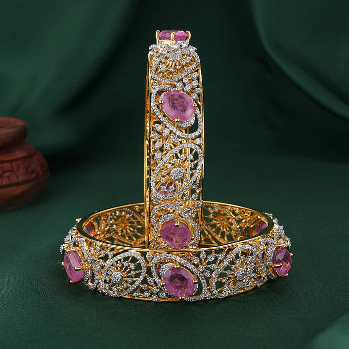 Pretty Wear Diamond Design Pair Bangles