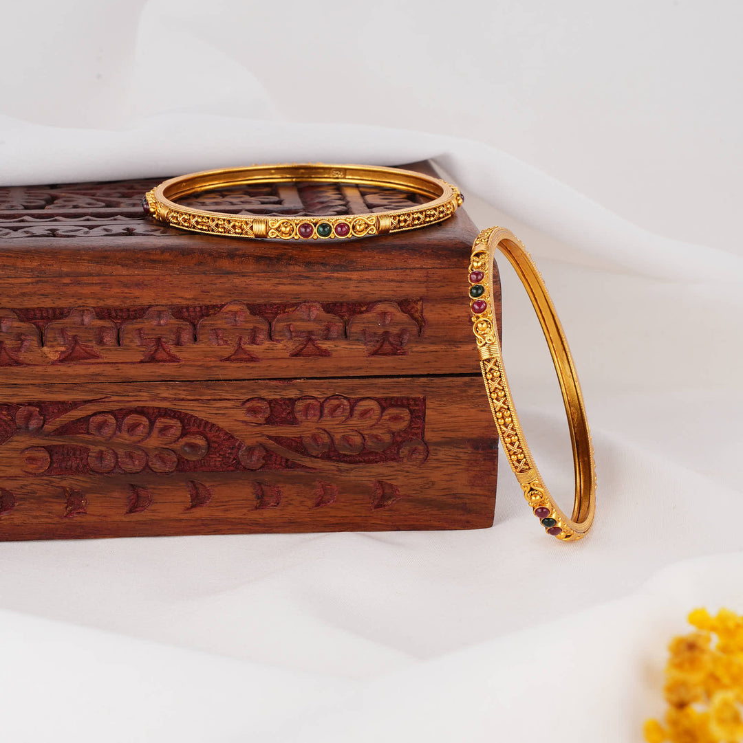 Finely Crafted Pair Bangles