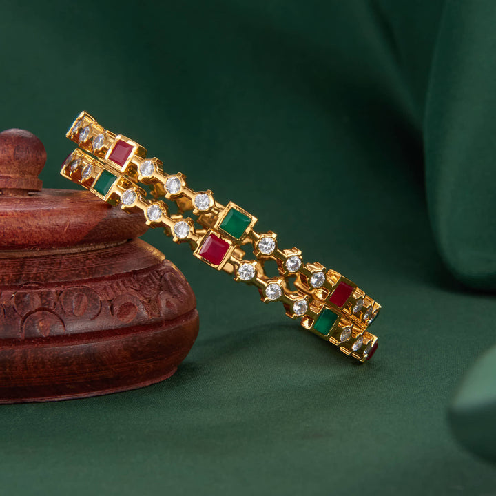 Artisanal Elegance Avikam Pair Bangles