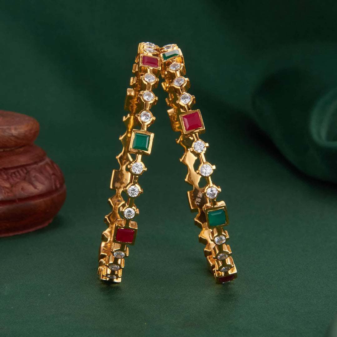 Artisanal Elegance Avikam Pair Bangles