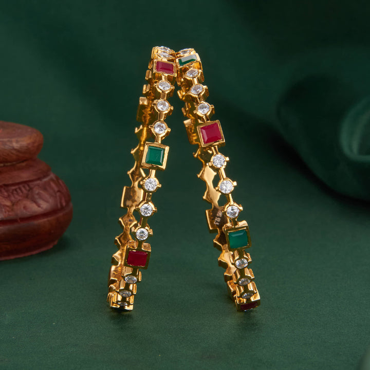 Artisanal Elegance Avikam Pair Bangles