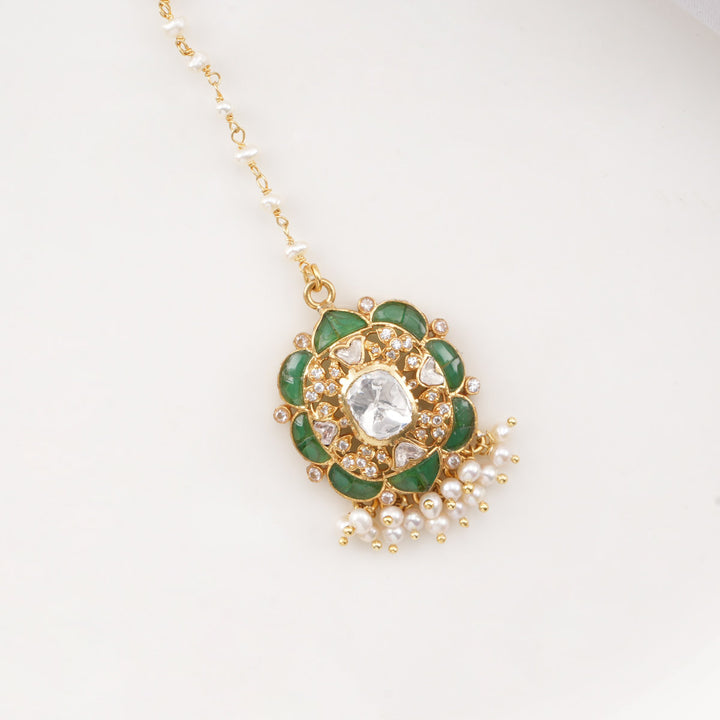 Deekshi Kundan Maangtikka