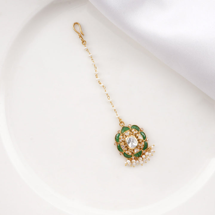 Deekshi Kundan Maangtikka