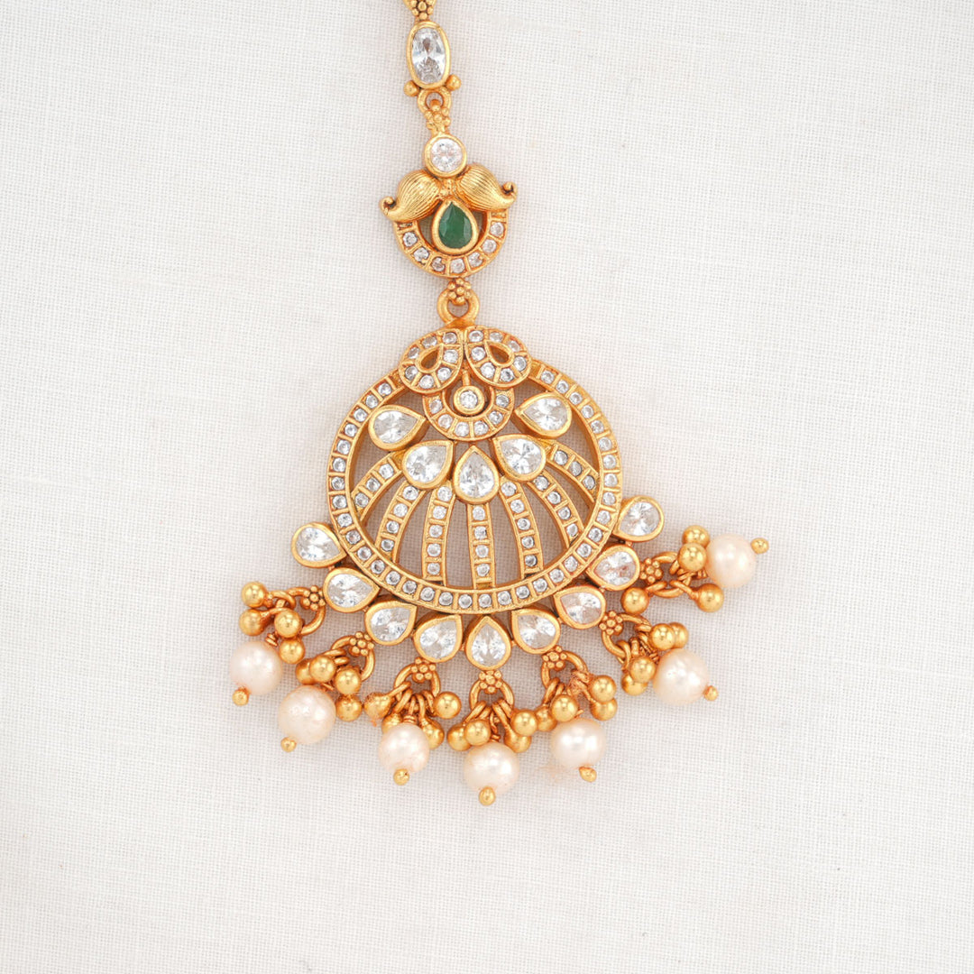 Kshirsha Stone Maangtikka