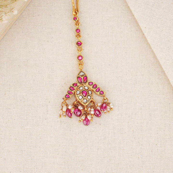 Vikitha Kundan Maangtikka