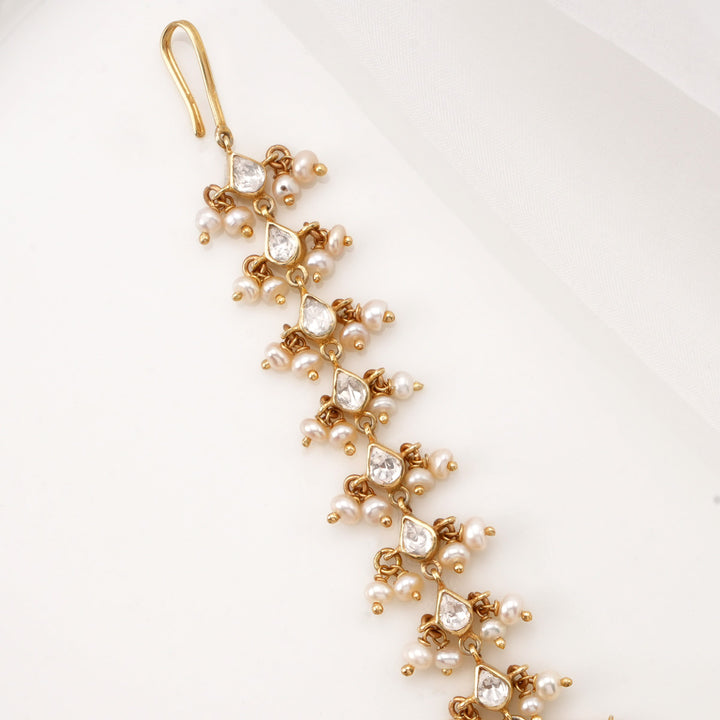 Nivisha Stone Maangtikka