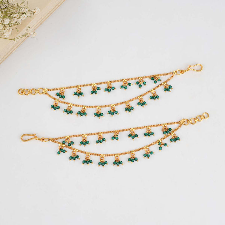 Vibrant Green Hair Maatal