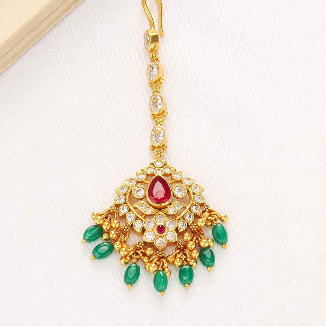 Chandrika Stone Maangtikka