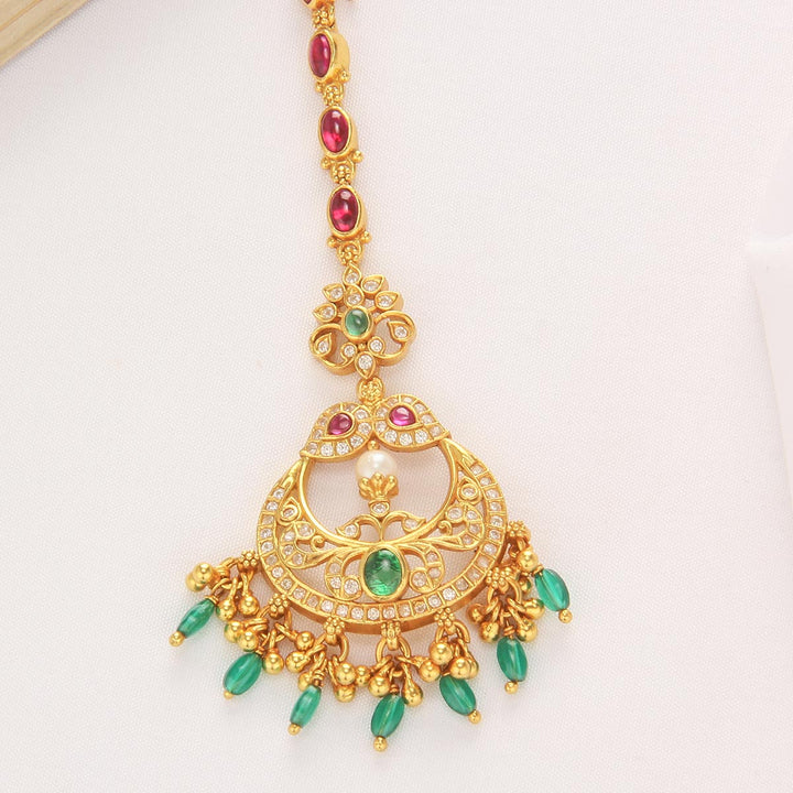 Viditha Stone Maangtikka