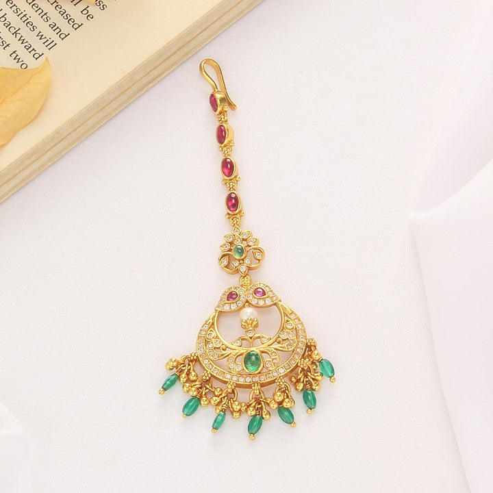 Viditha Stone Maangtikka