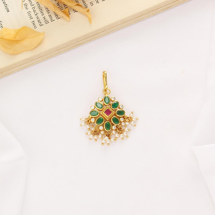 Greenish Stone Maangtikka