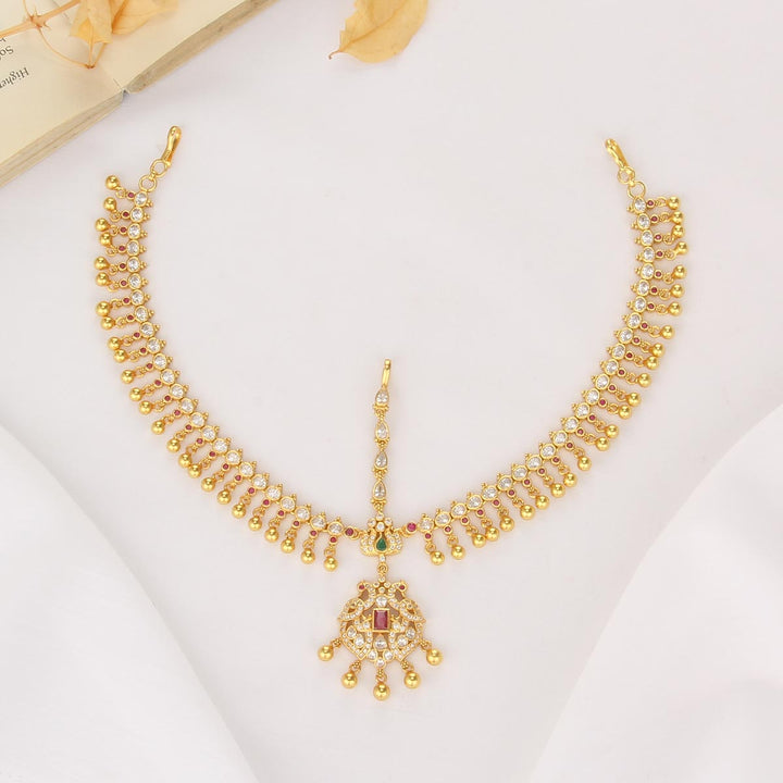 Pretty Look Stone Maangtikka